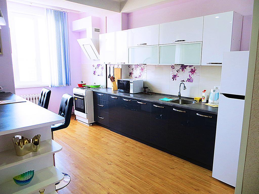 Bishkek Flatlux Apartments エクステリア 写真