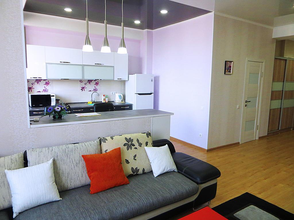 Bishkek Flatlux Apartments エクステリア 写真
