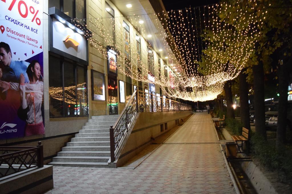 Bishkek Flatlux Apartments エクステリア 写真